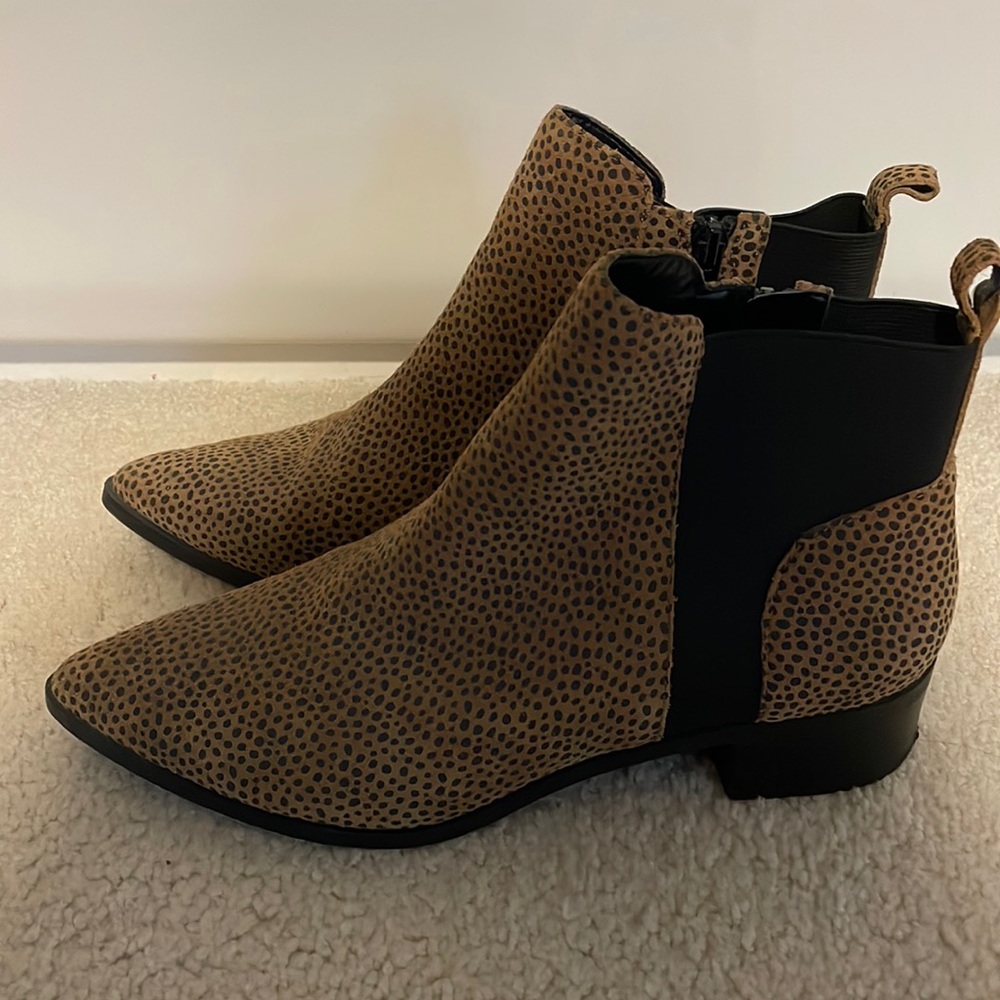 Crown Vintage cheetah boots